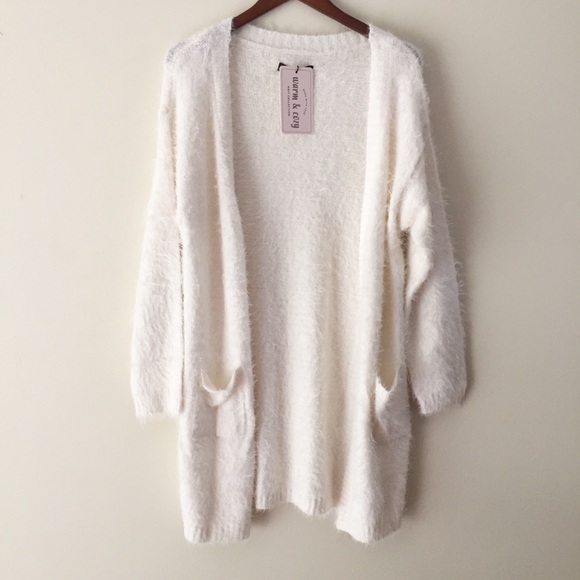 ❗️LAST❗️Fuzzy Long Cardigan with Pockets - Picture 3 of 4